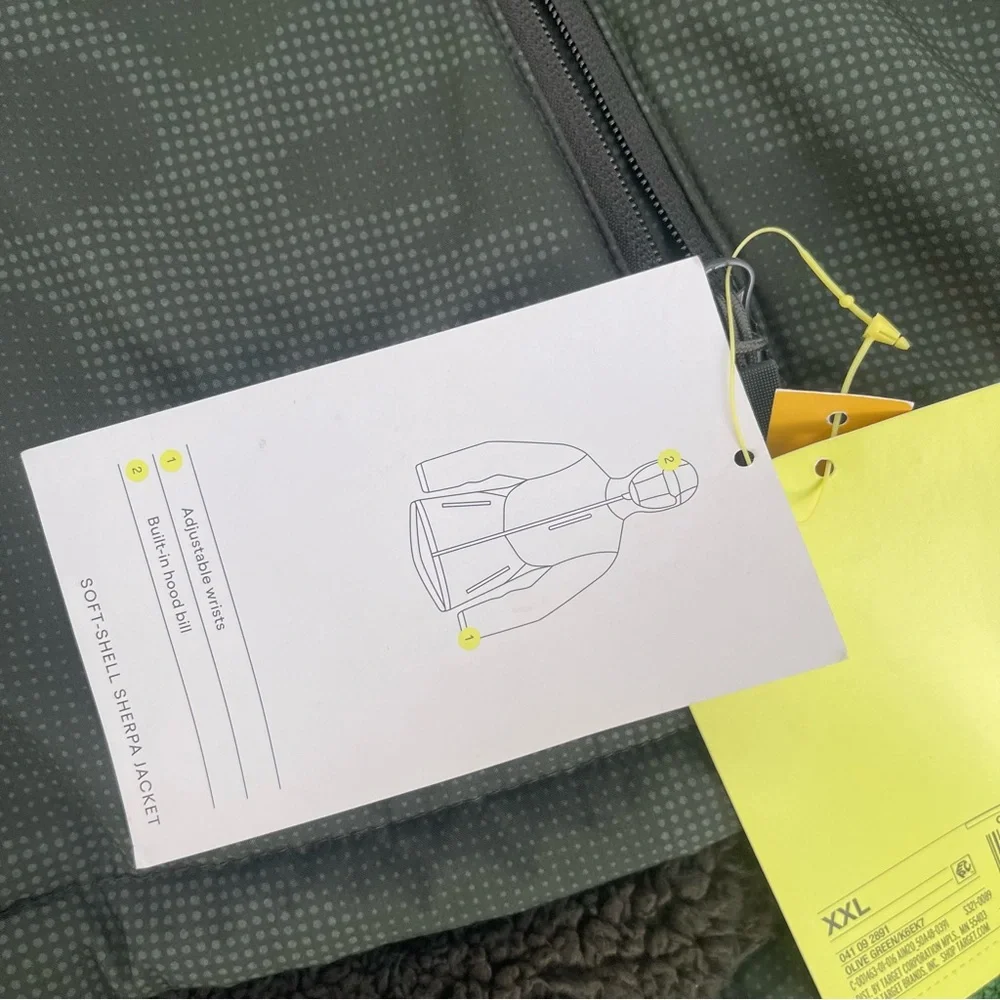 All In Motion Olive Green Men's Jacket with Faux Fur Inside Camo Print Size XXL - Picture 4 of 6